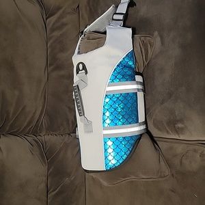 NWOT Kuoser Fish Scale Dog Life Jacket